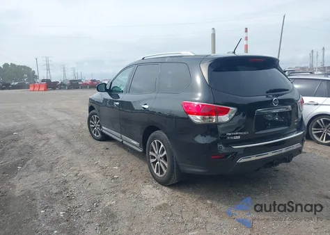 2015 Nissan Pathfinder Sl z USA, uszkodzony, nr VIN 5N1AR2MM2FC711253